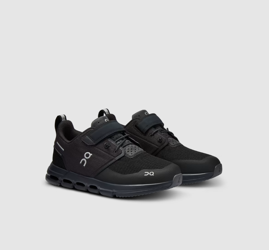 Free Delivery On Cloud Women's Cloud Play-All Black