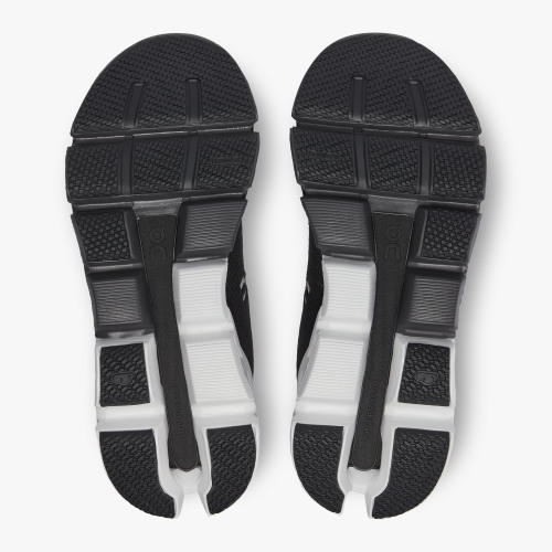 Stylish On Cloud Women's Cloudflyer 4 Wide-Black | White